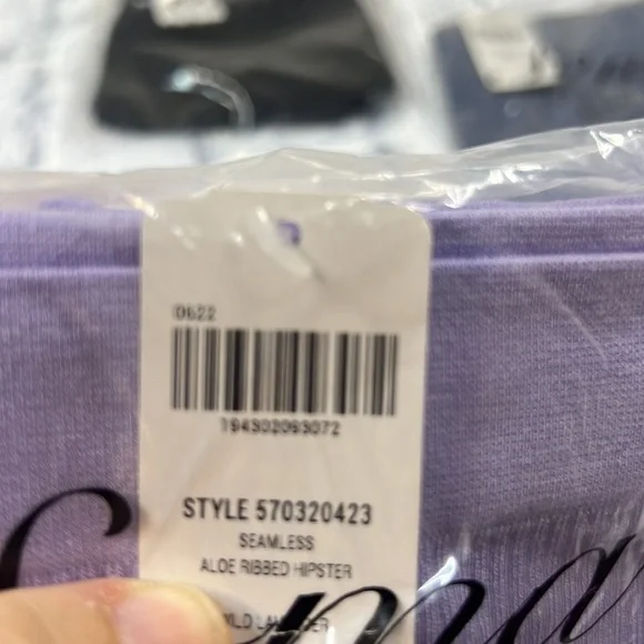 Soma Seamless Aloe Ribbed Hipster - Picture 4 of 12